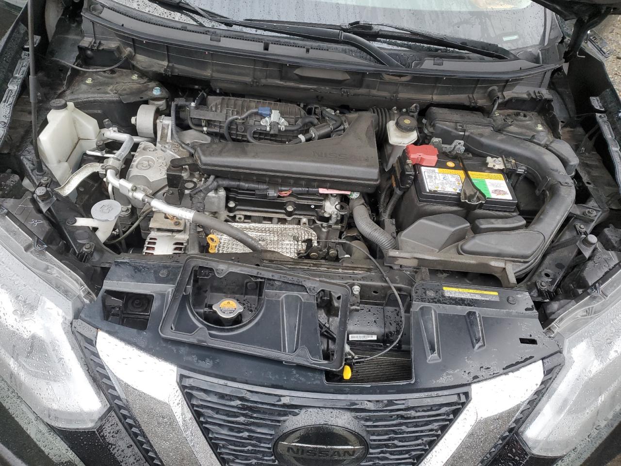 2018 Nissan Rogue - Image 13