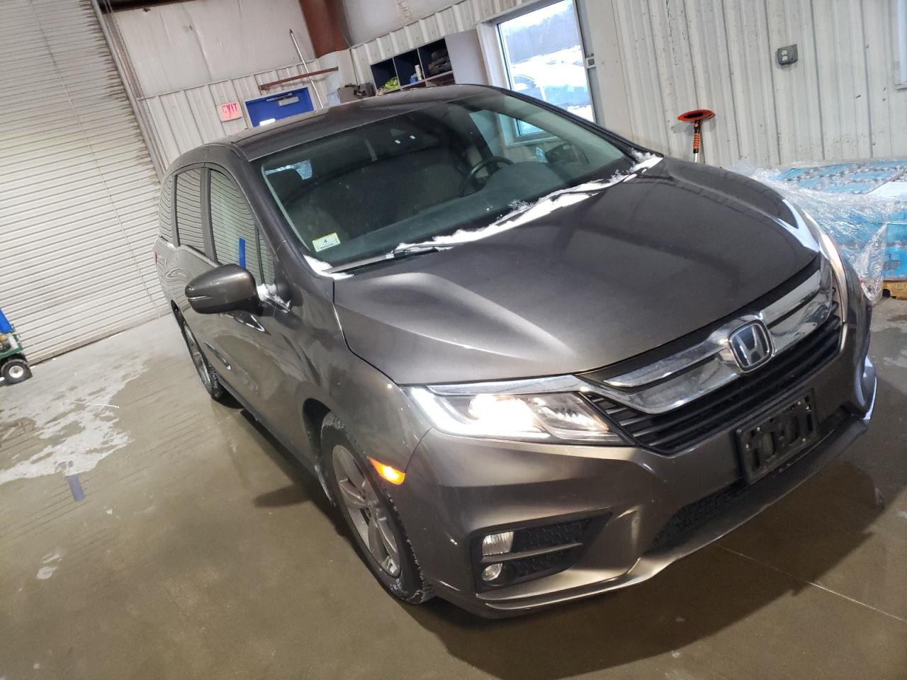 2018 Honda Odyssey - Image 4