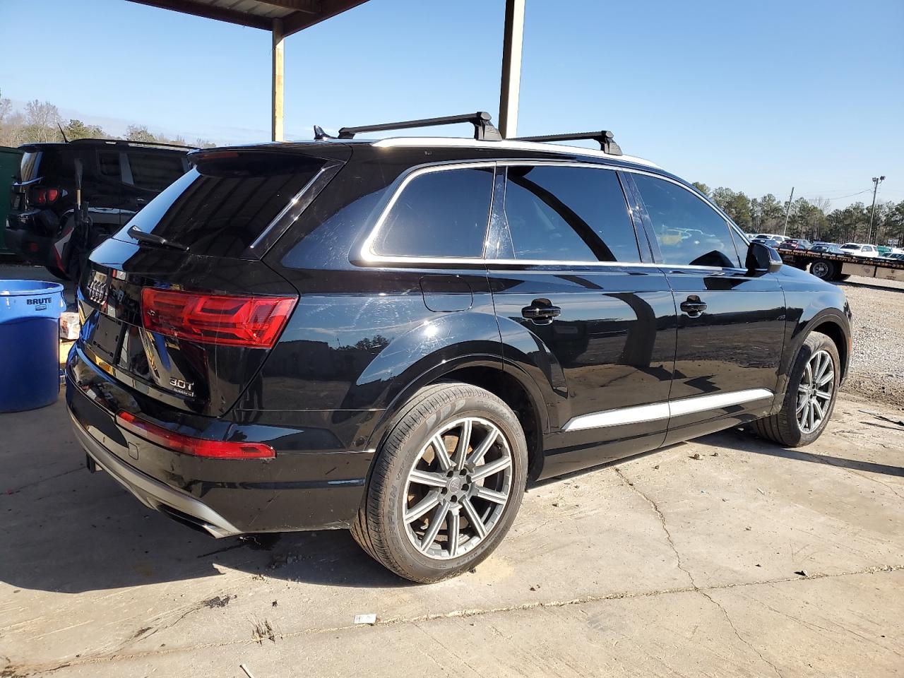 VIN WA1LAAF73HD001873 2017 AUDI Q7 no.3