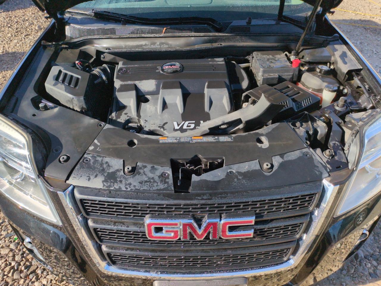 2015 GMC Terrain - Image 11