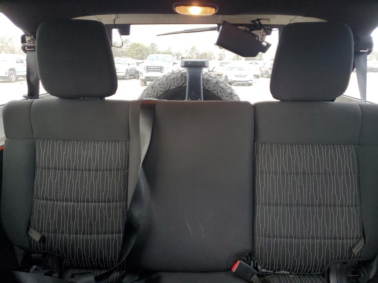2011 Jeep Wrangler - Image 10