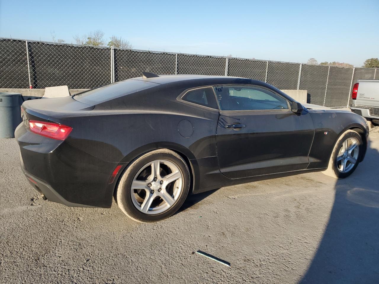 2018 Chevrolet Camaro - Image 3