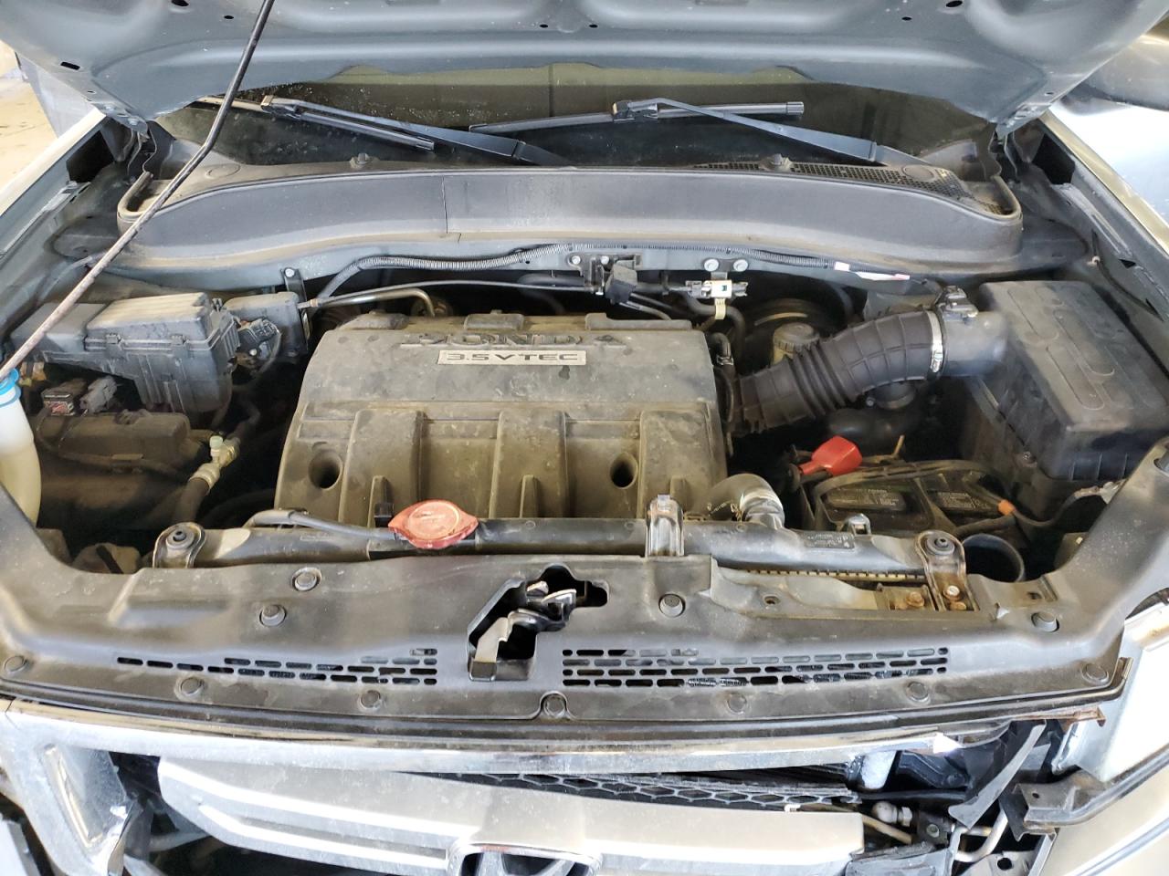 2010 Honda Ridgeline - Image 11