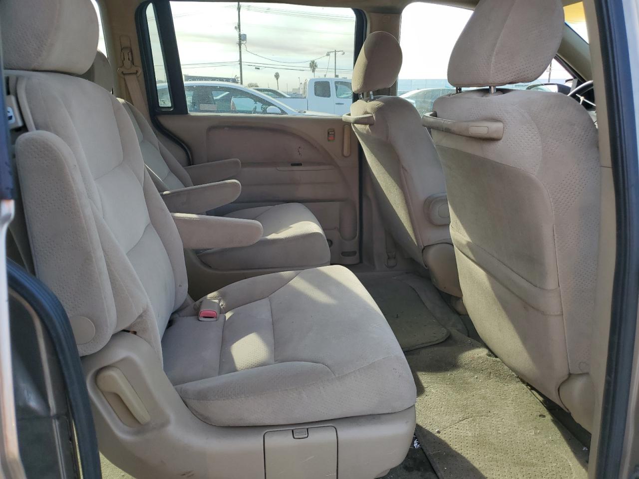 2007 Honda Odyssey - Image 11