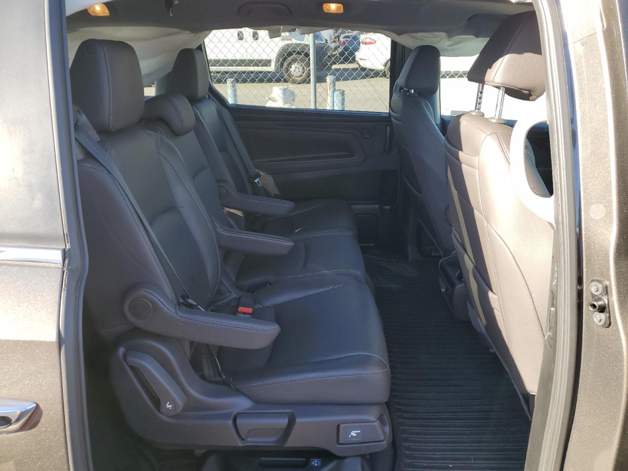 2021 Honda Odyssey - Image 11