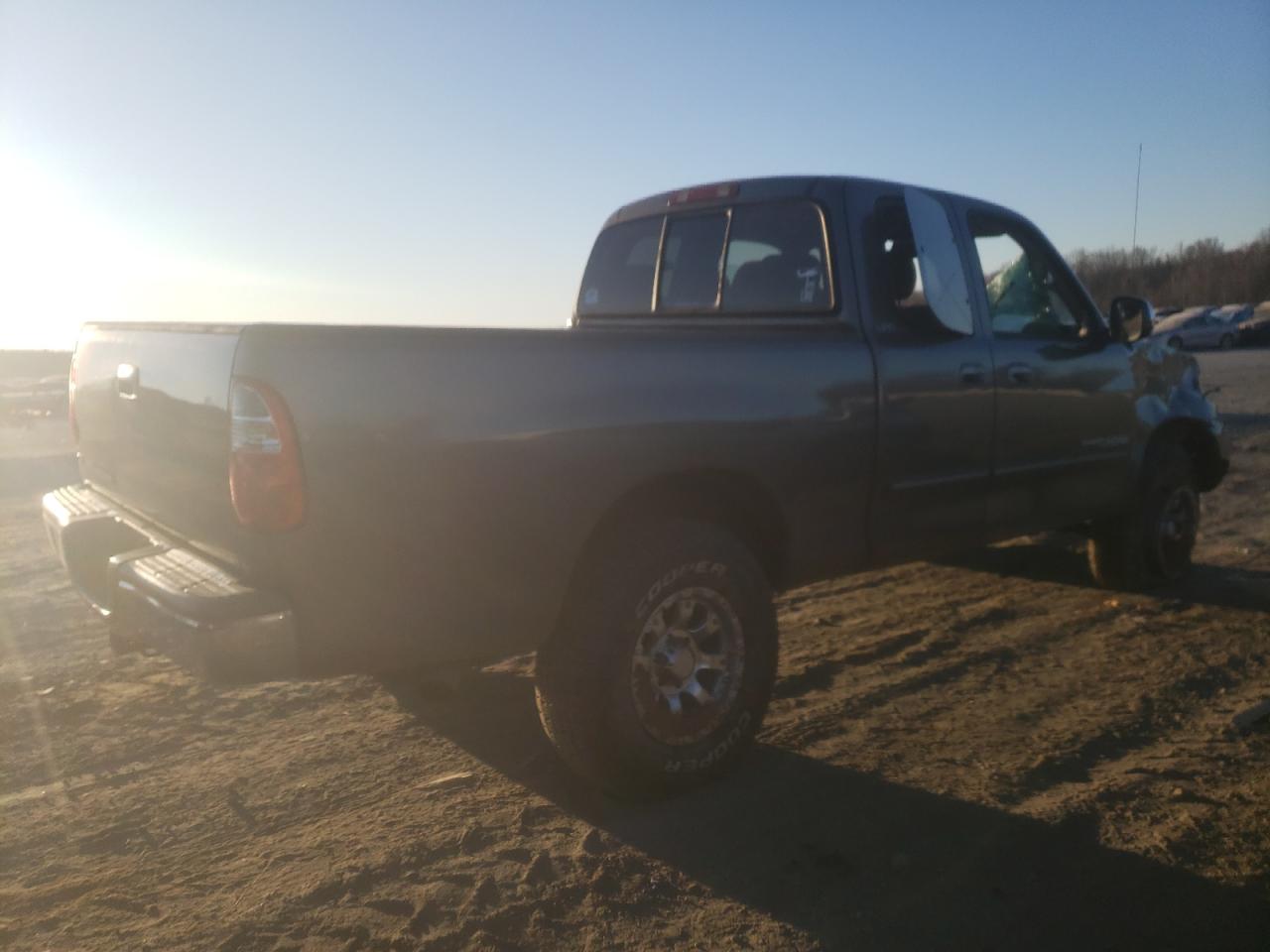 2006 Toyota Tundra - Image 3