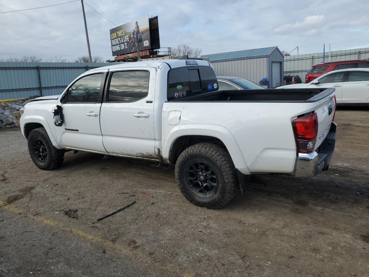 2021 Toyota Tacoma - Image 2
