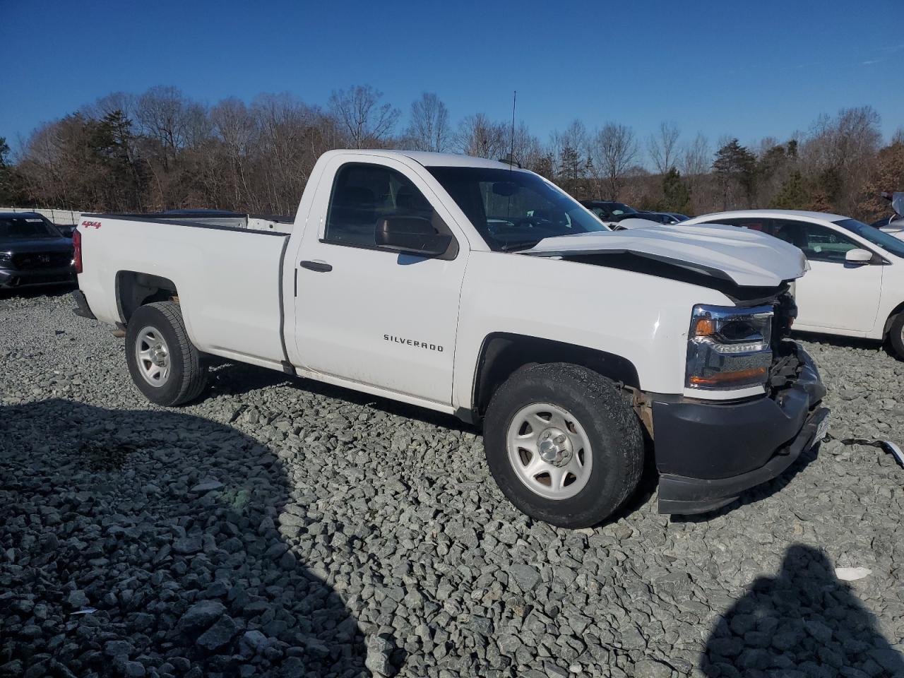 2016 Chevrolet Silverado - Image 4
