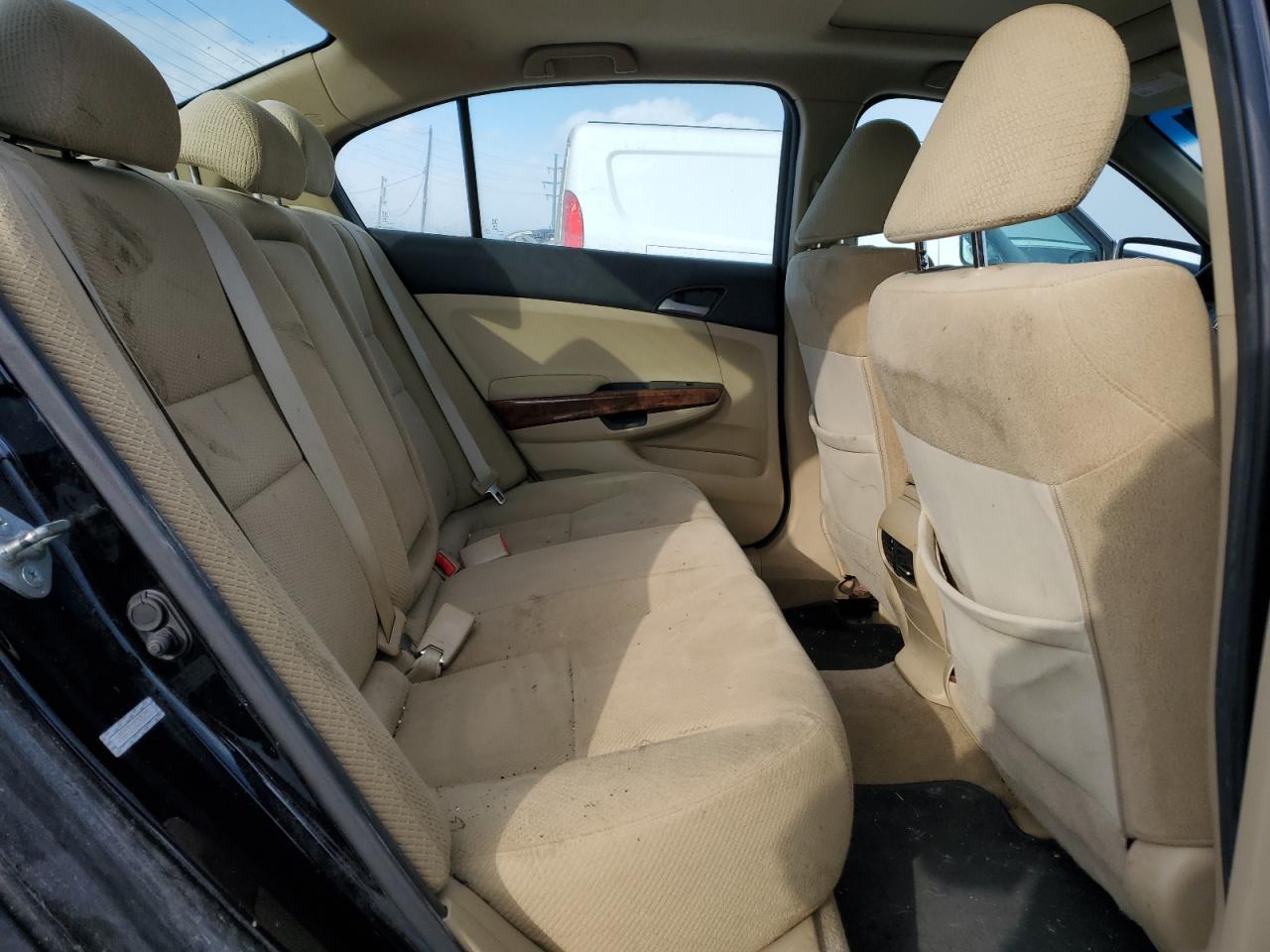 2012 Honda Accord - Image 10