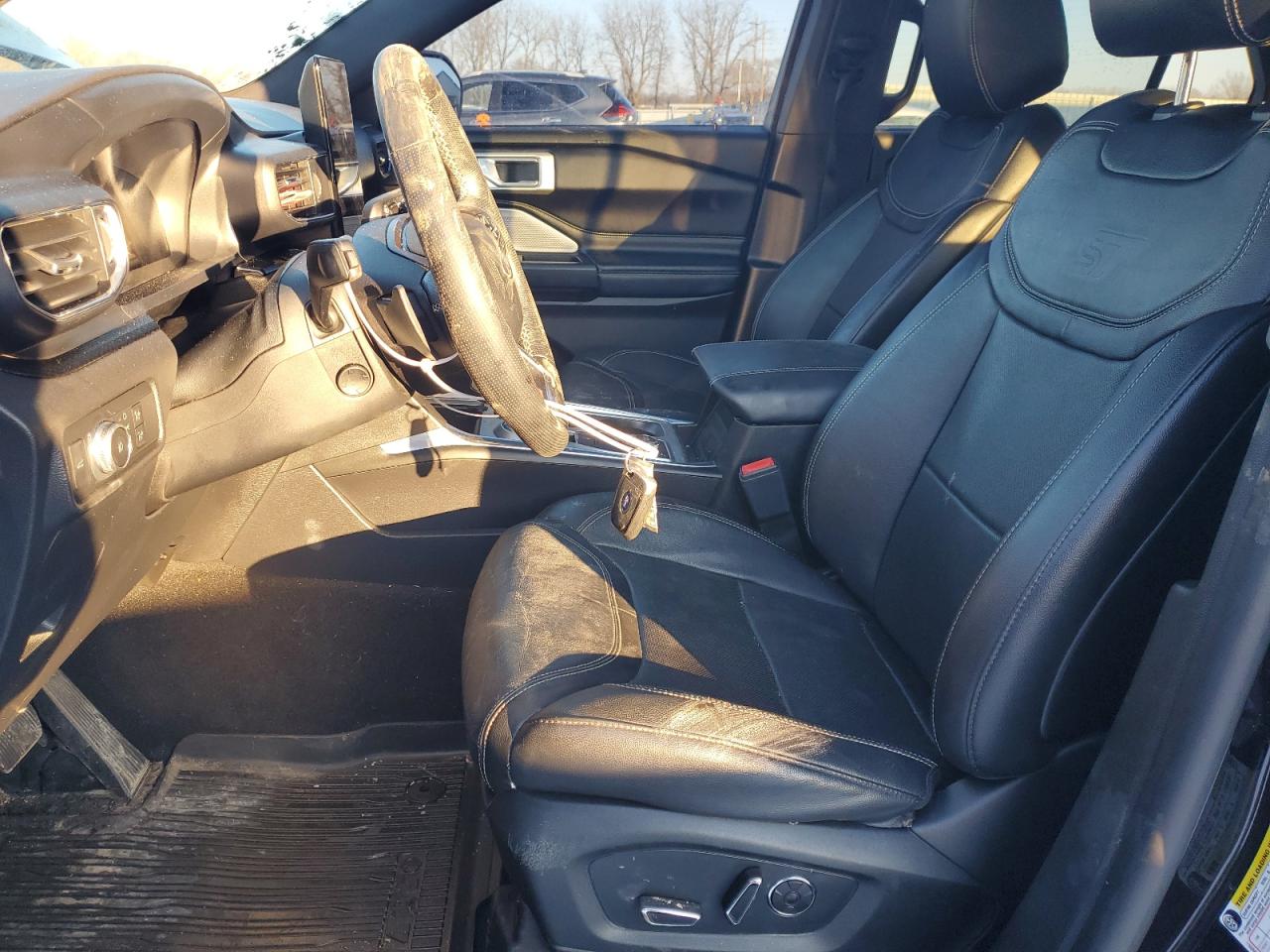 2020 Ford Explorer - Image 7