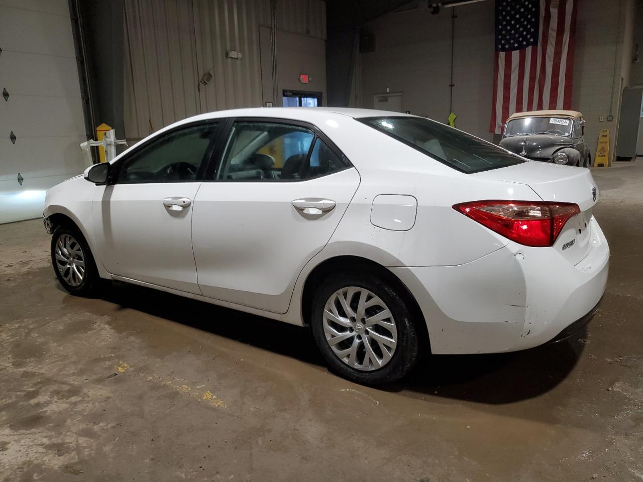 2019 Toyota Corolla - Image 2