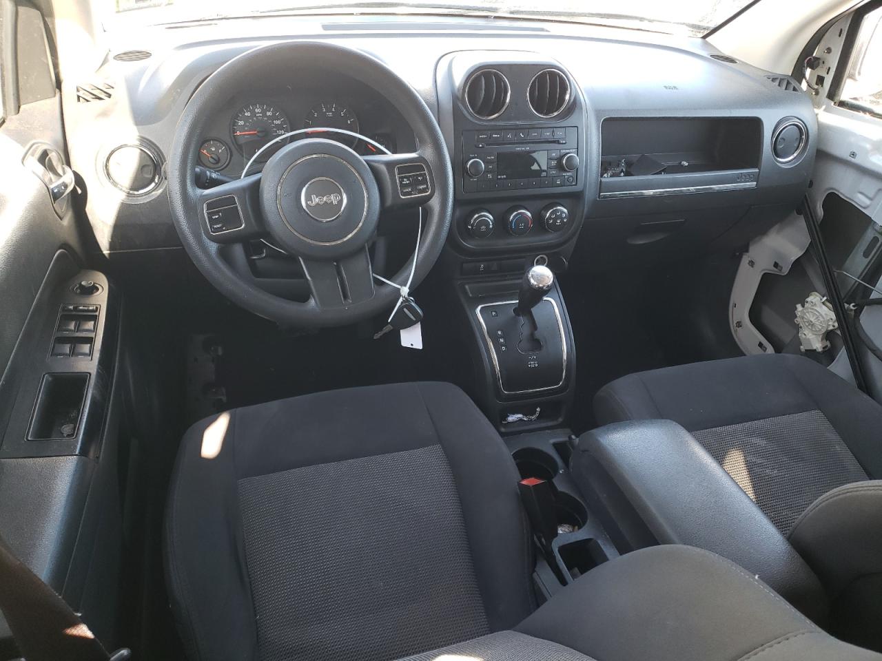 2011 Jeep Compass - Image 8