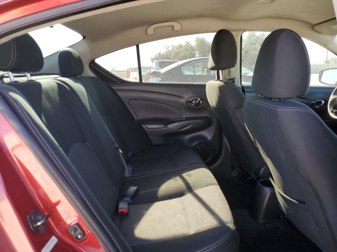 2017 Nissan Versa - Image 11