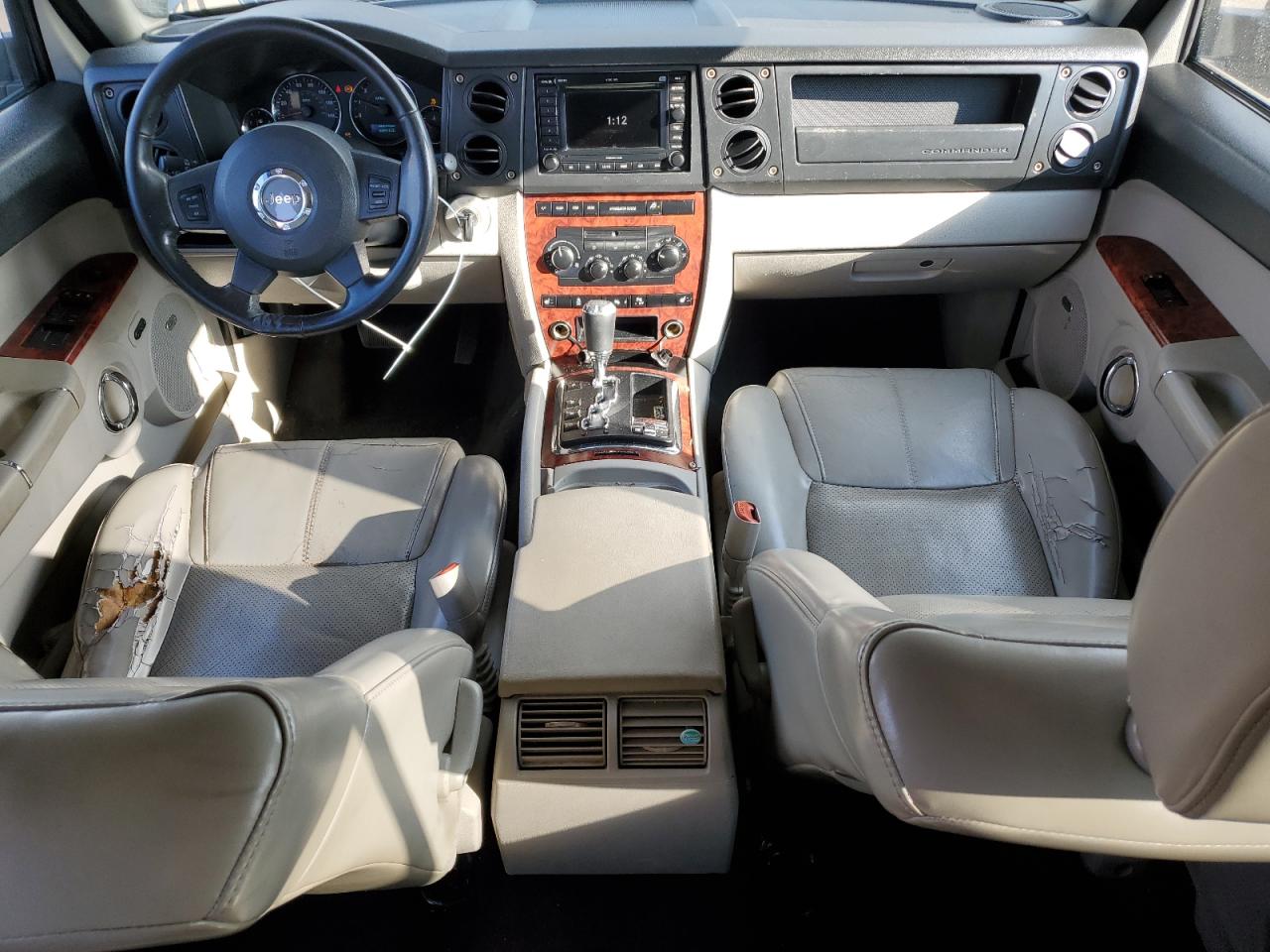 2007 Jeep Commander - Image 8