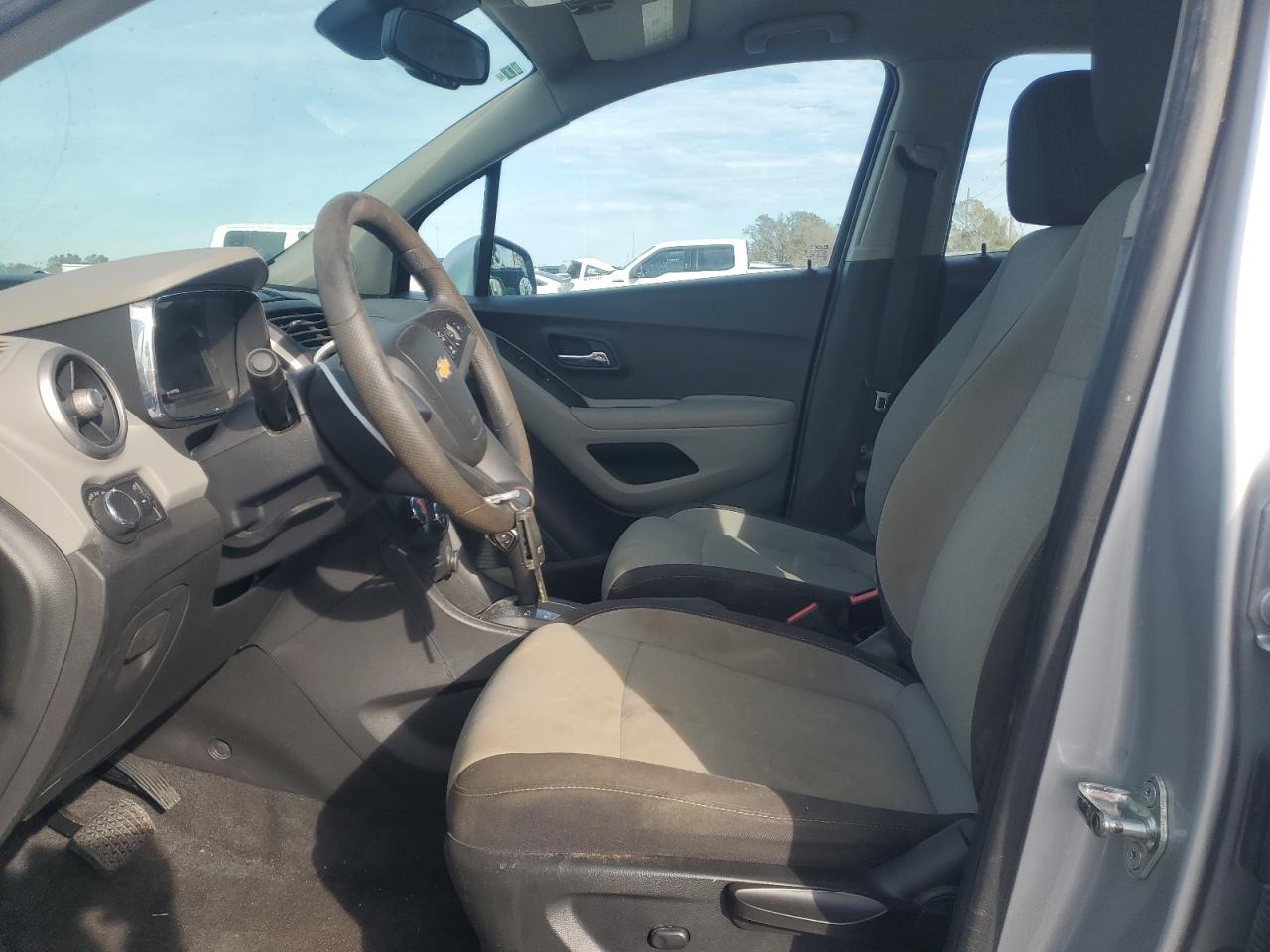 2016 Chevrolet Trax - Image 7