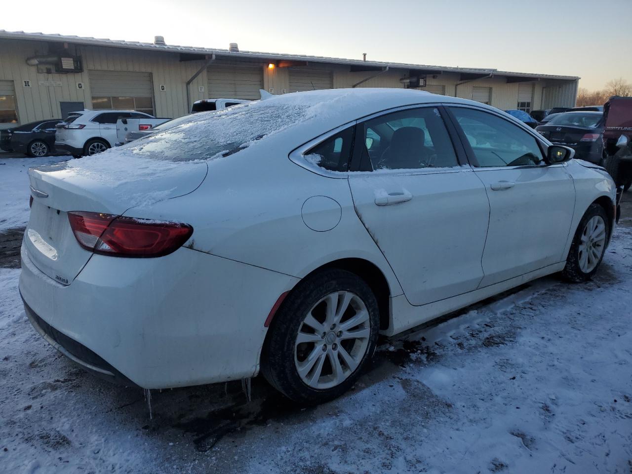 2017 Chrysler 200 - Image 3