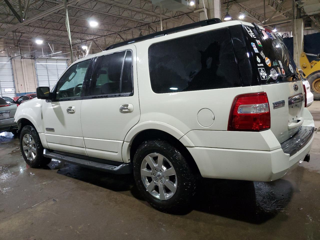 2008 Ford Expedition - Image 2