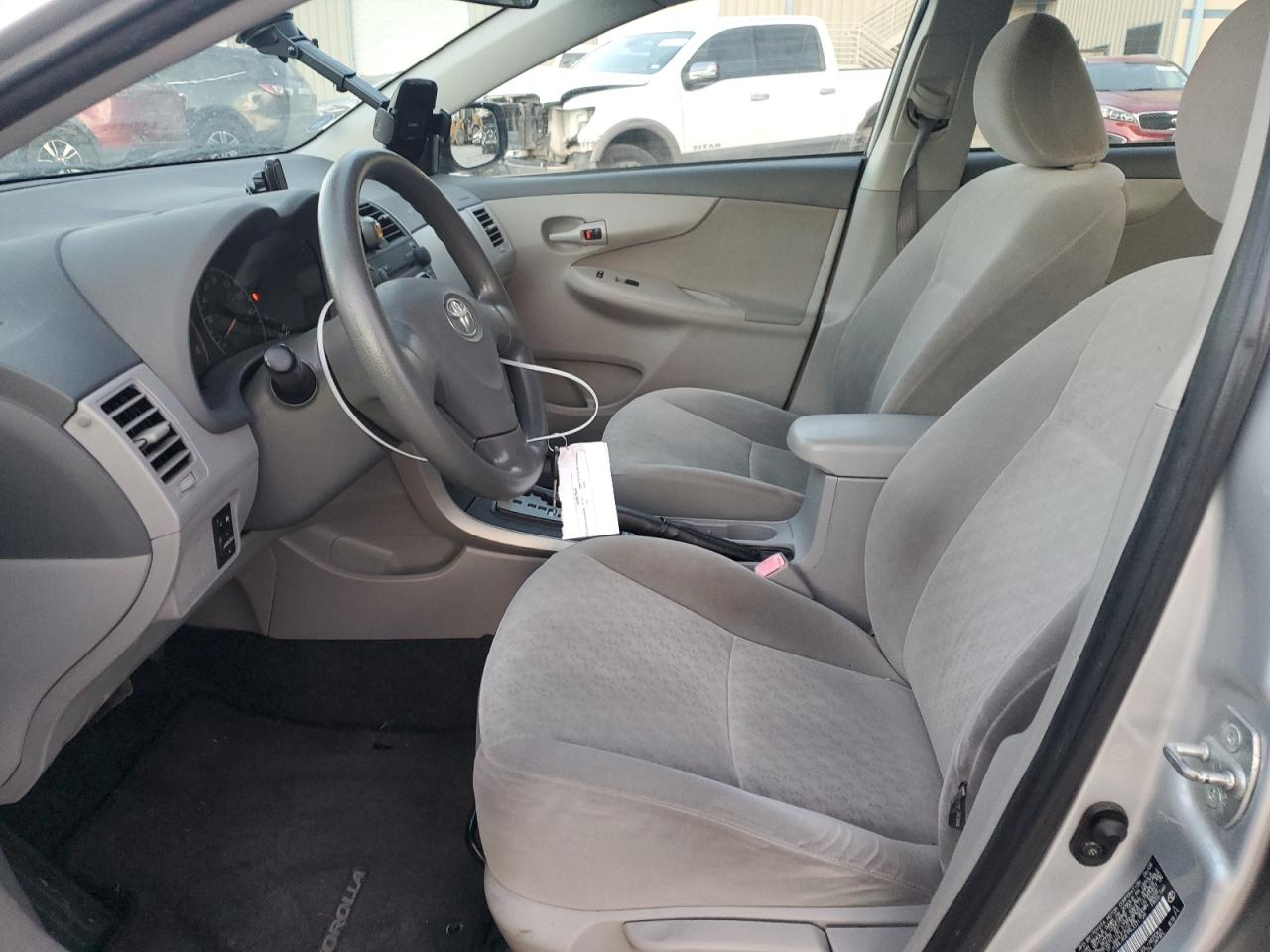 2009 Toyota Corolla - Image 7