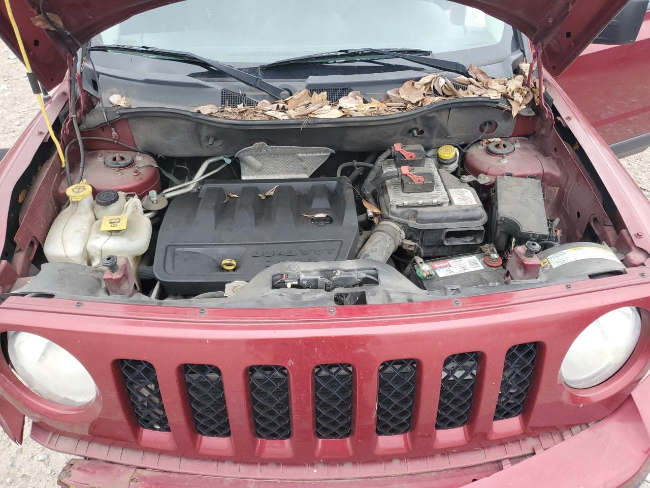 2012 Jeep Liberty (Patriot) - Image 11