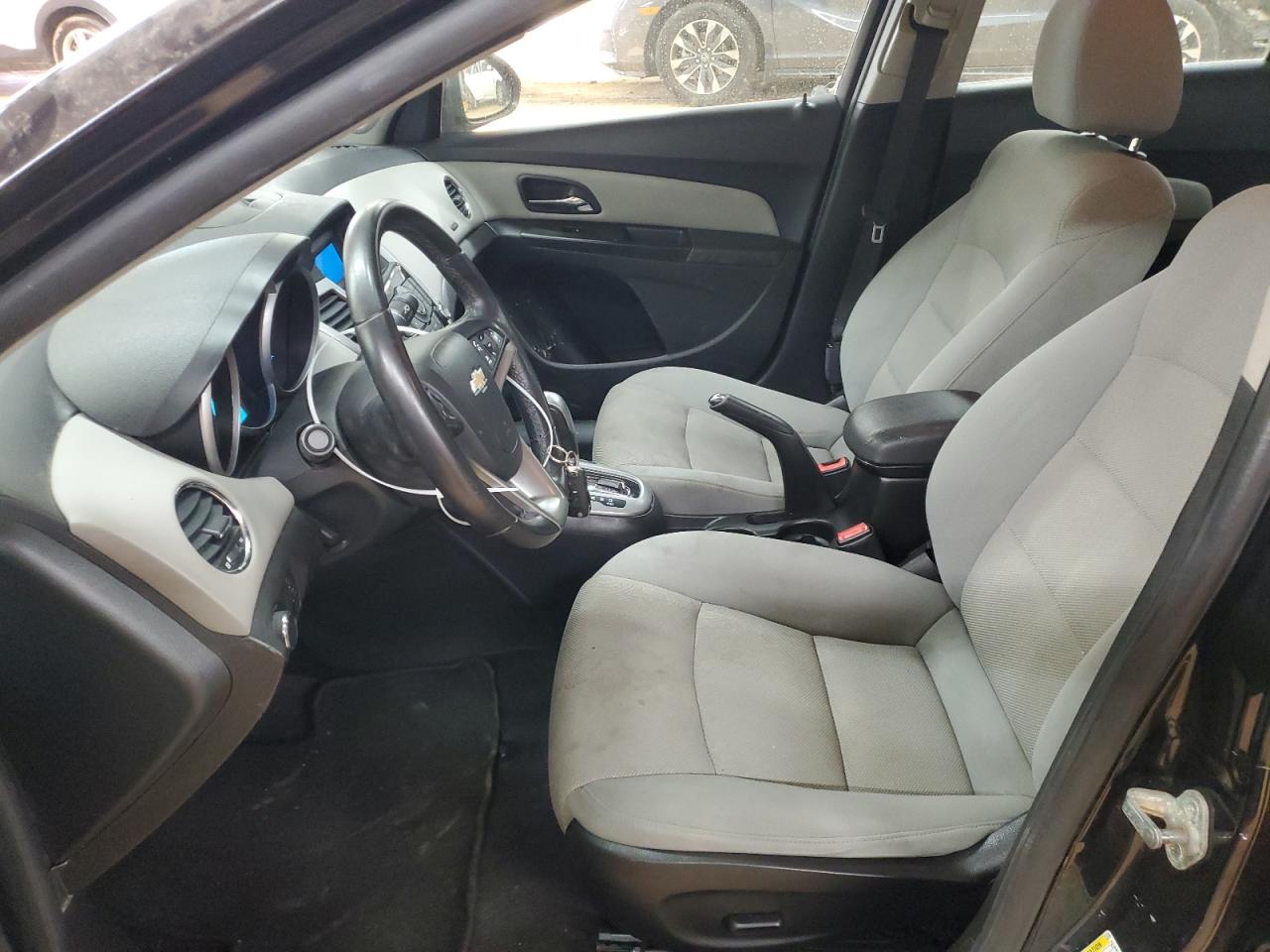 2012 Chevrolet Cruze - Image 7