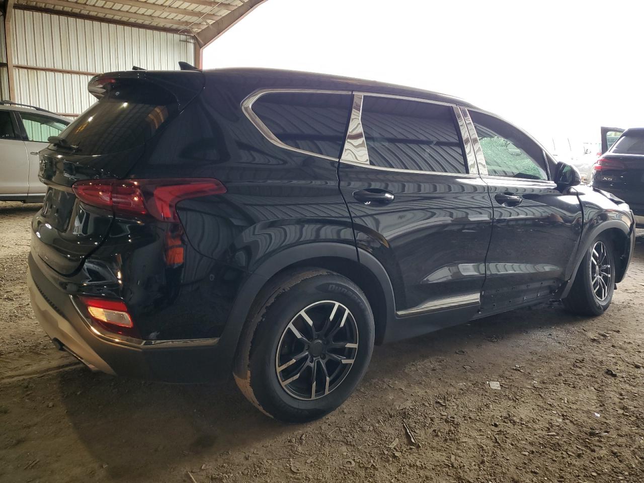 2019 Hyundai Santa Fe - Image 3