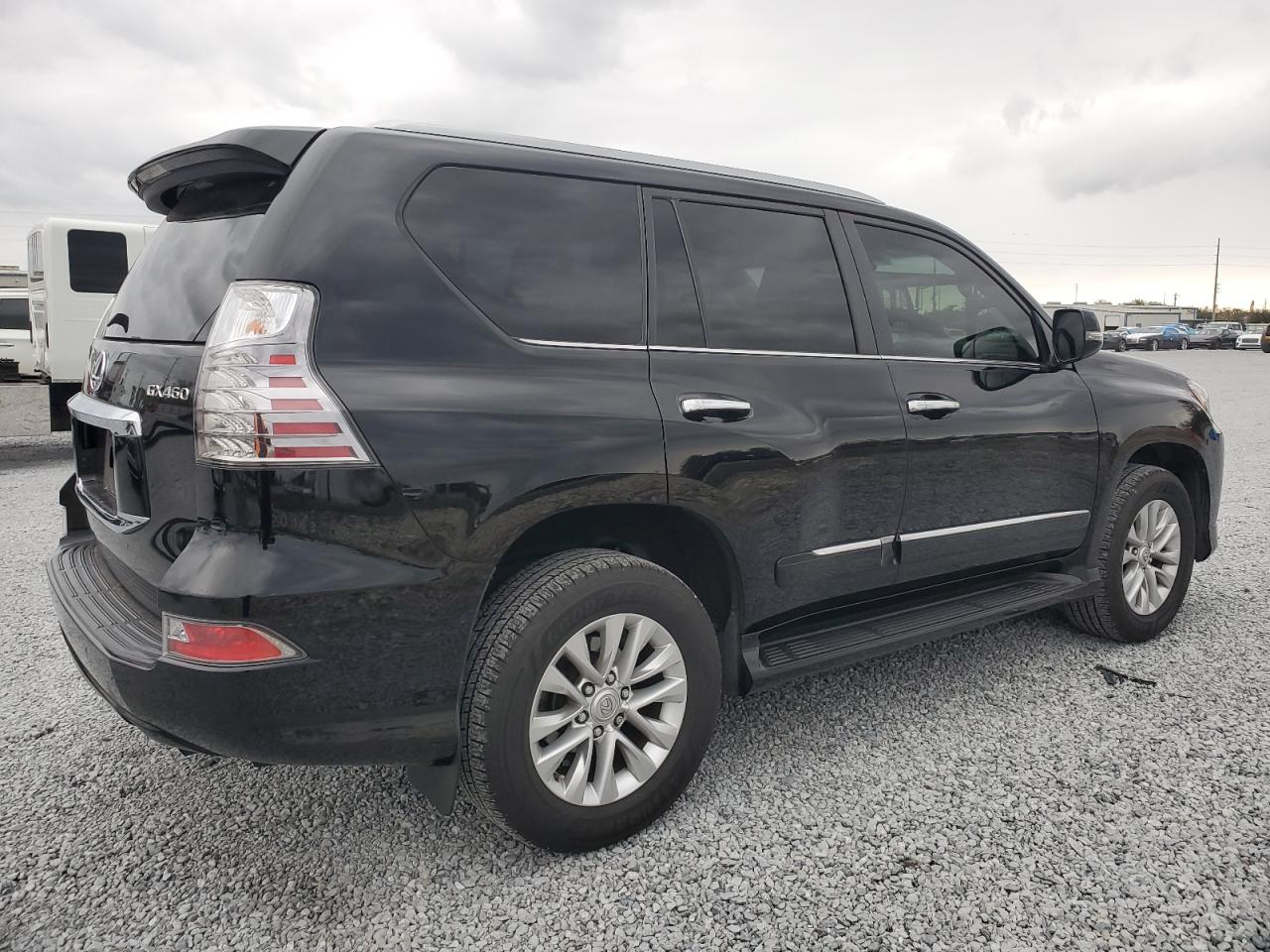 VIN JTJBM7FX1F5105374 2015 LEXUS GX no.3