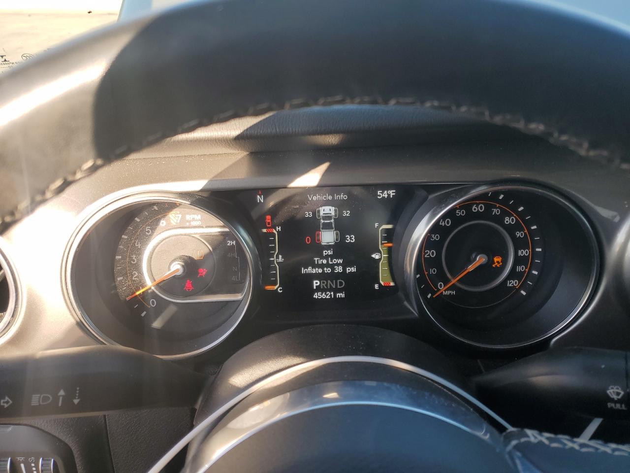 2021 Jeep Gladiator - Image 9