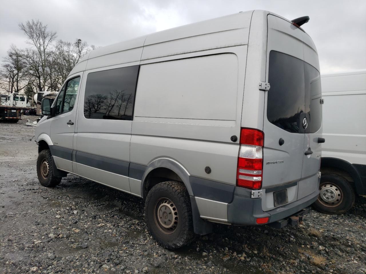 2016 Mercedes-Benz Sprinter - Image 2