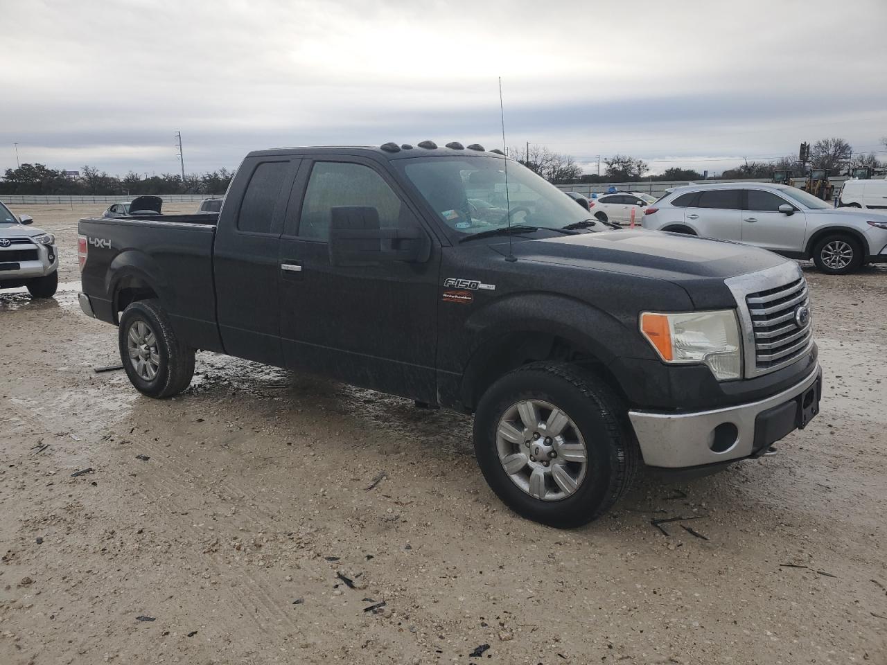 2010 Ford F-150 - Image 4