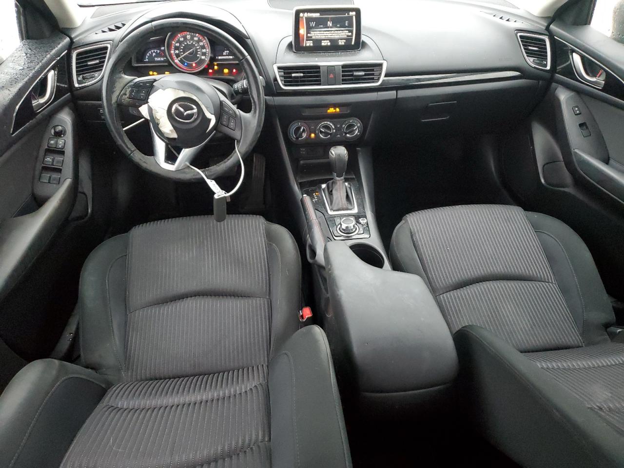 2015 Mazda 3 - Image 8