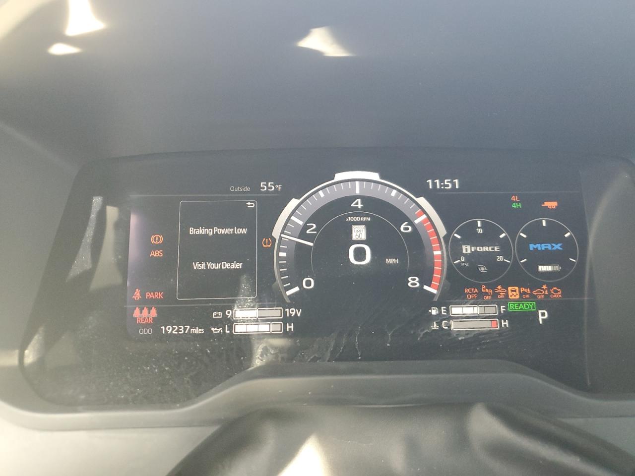 2023 Toyota Tundra - Image 9