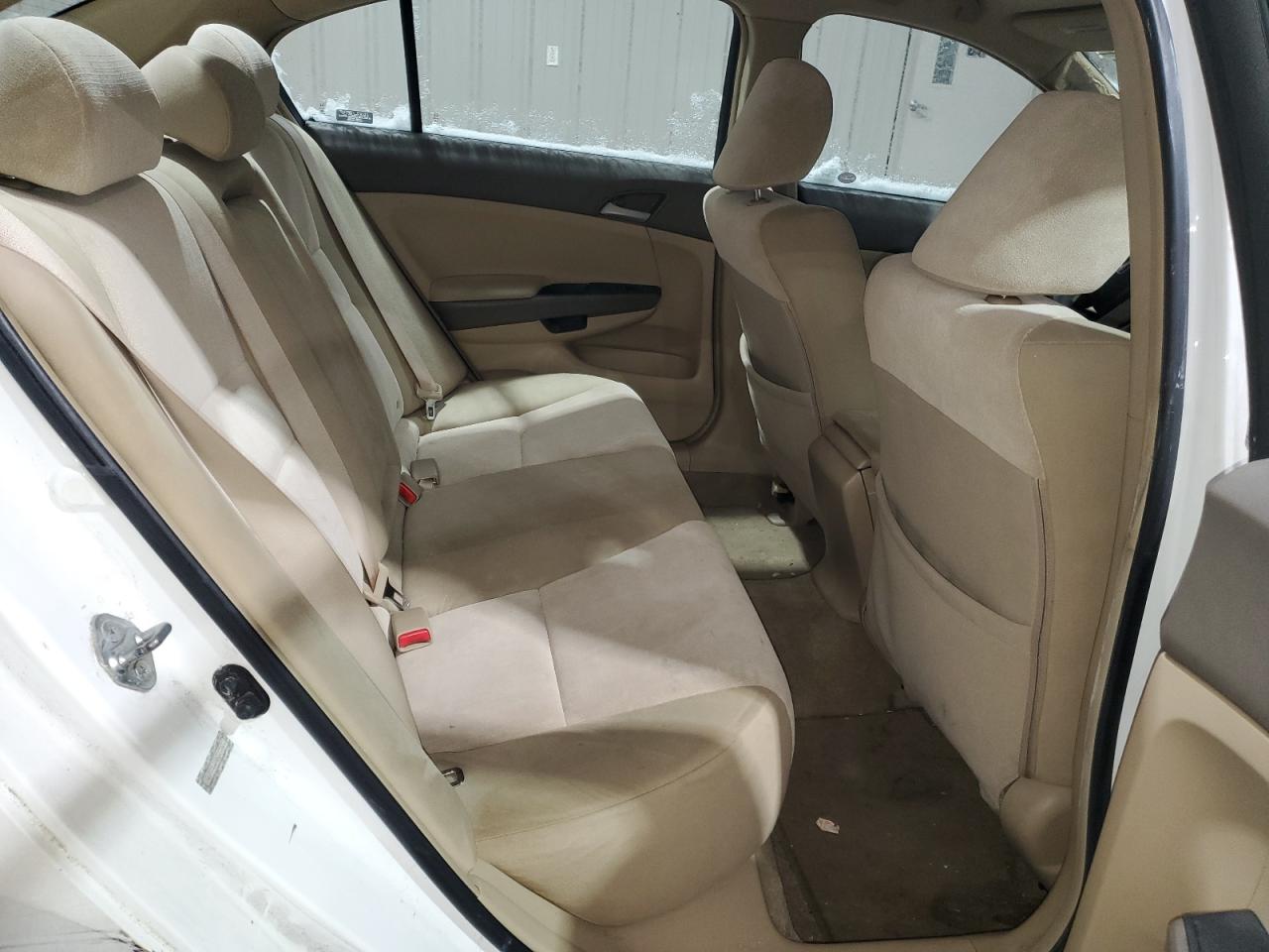 2009 Honda Accord - Image 10