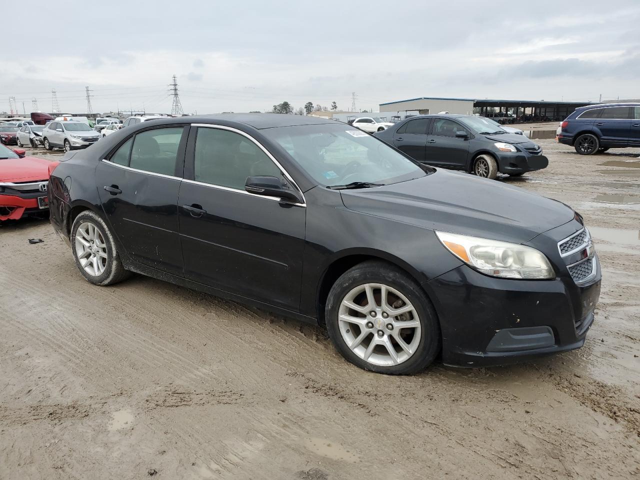 2013 Chevrolet Malibu - Image 4
