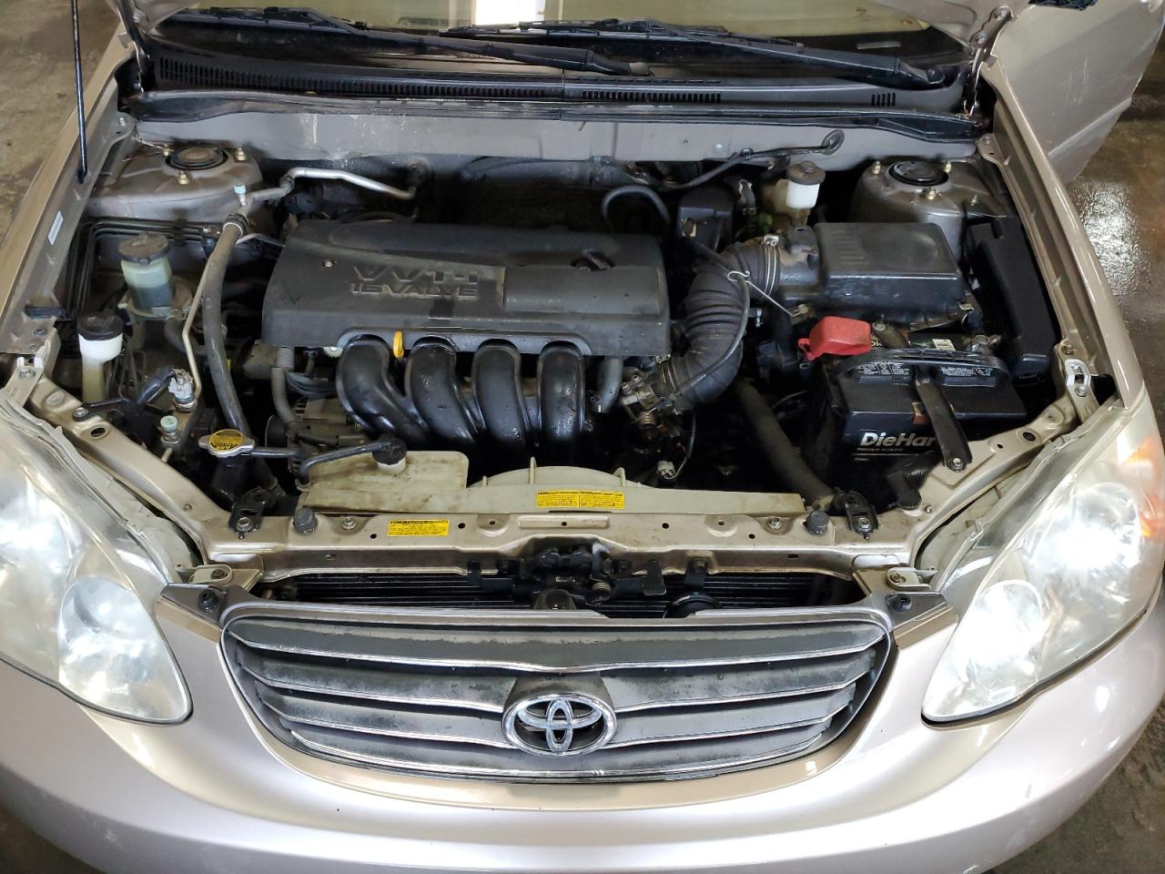 2004 Toyota Corolla - Image 11