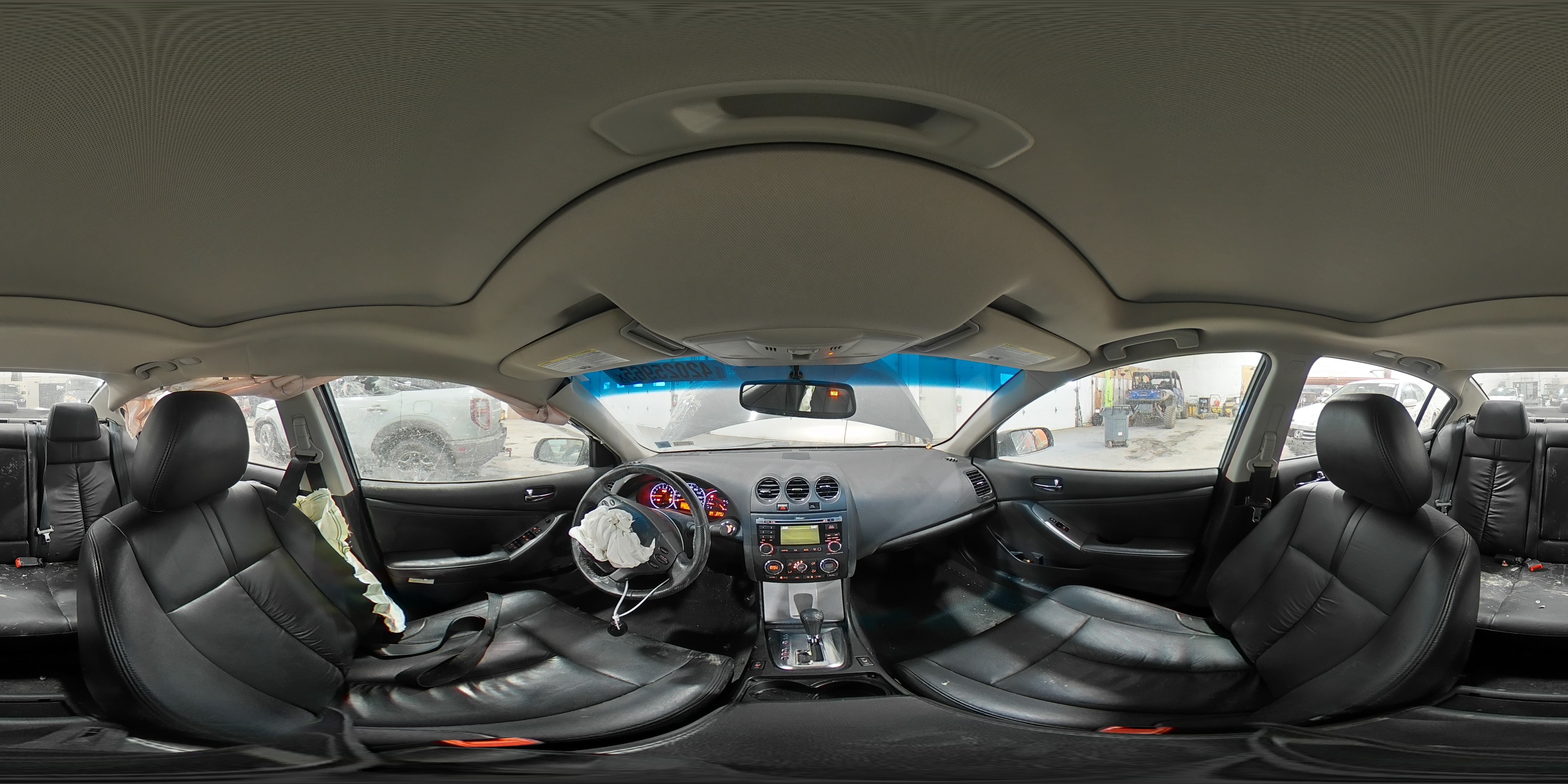 2011 Nissan Altima - Image 12