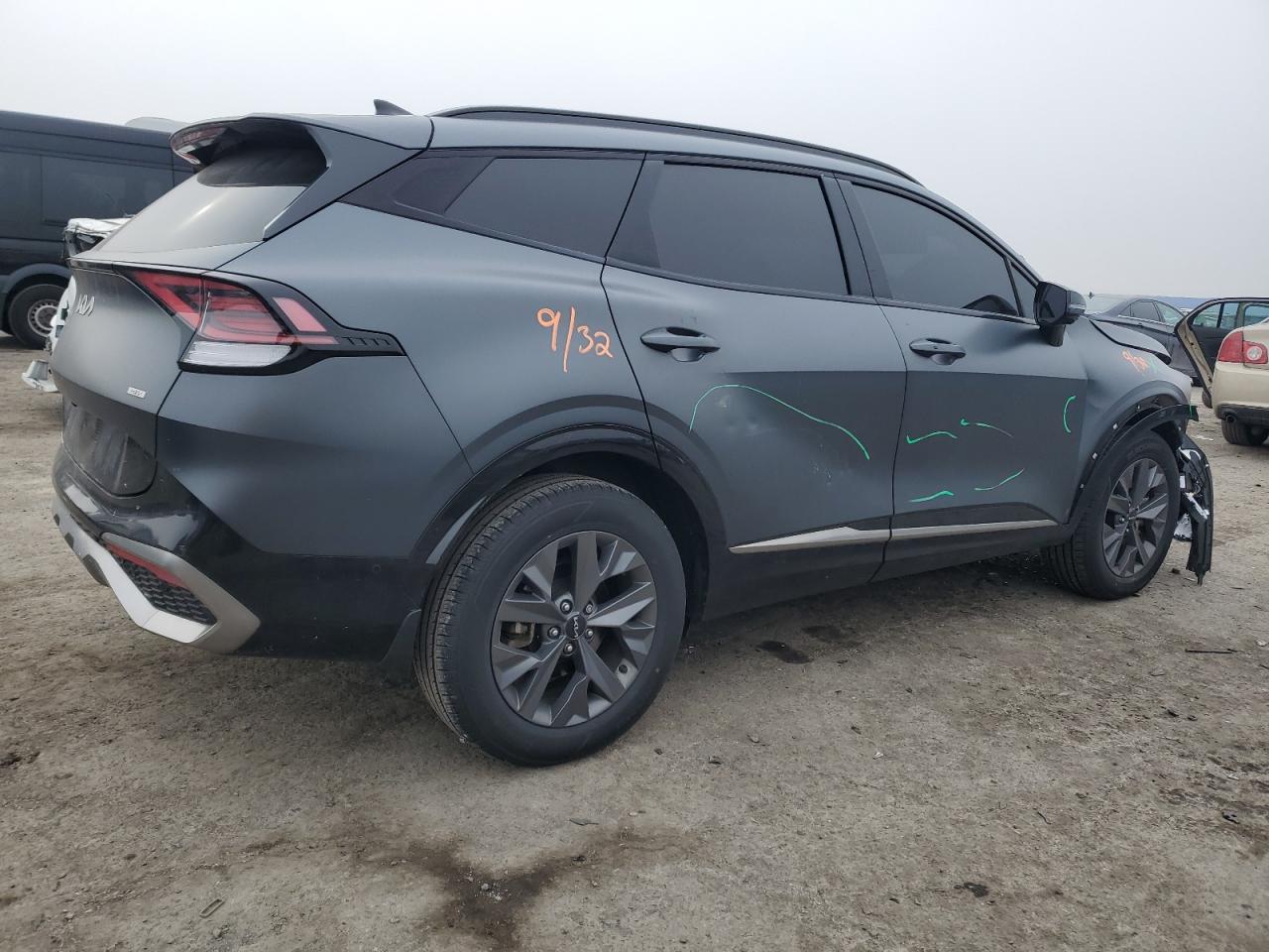2023 Kia Sportage - Image 3
