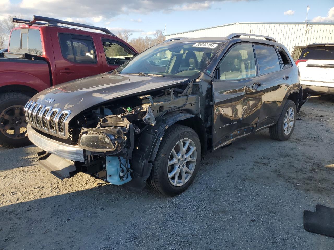 Spartanburg, SC에서 판매 중인 2018 Jeep Cherokee Latitude Plus - All Over