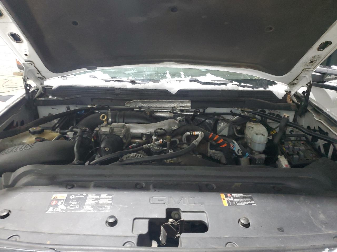 2015 GMC Sierra - Image 11