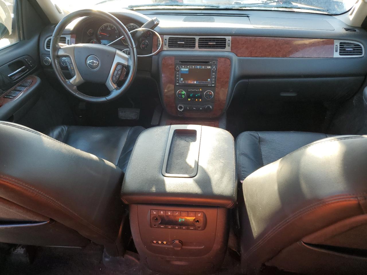 2009 Chevrolet Tahoe - Image 8