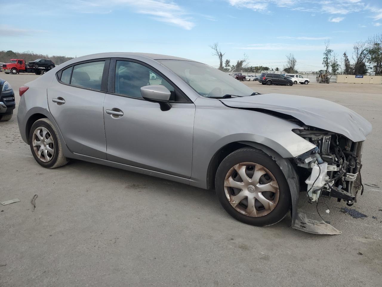 VIN 3MZBM1U75FM229948 2015 MAZDA 3 no.4