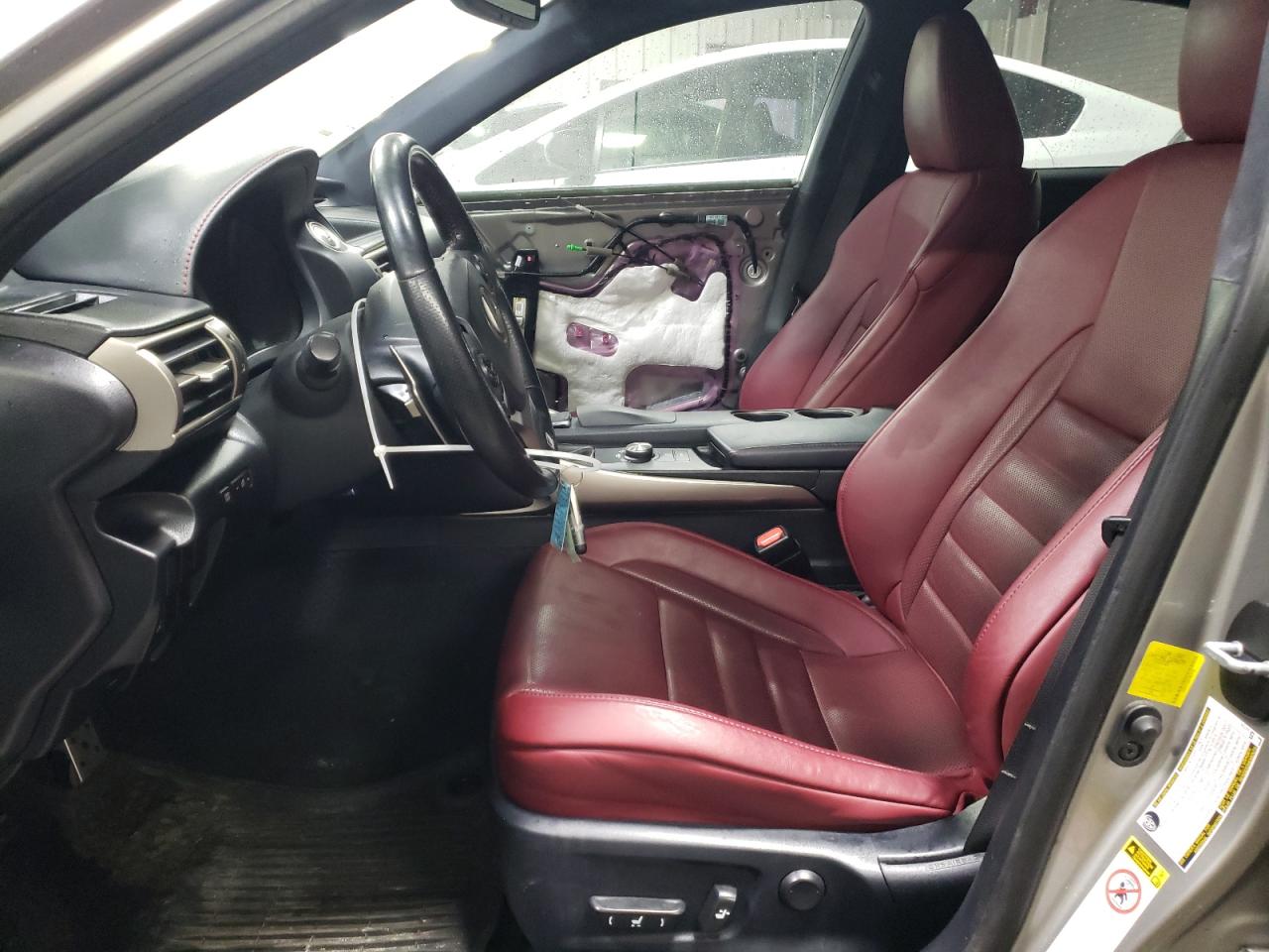 2015 Lexus IS - Image 7