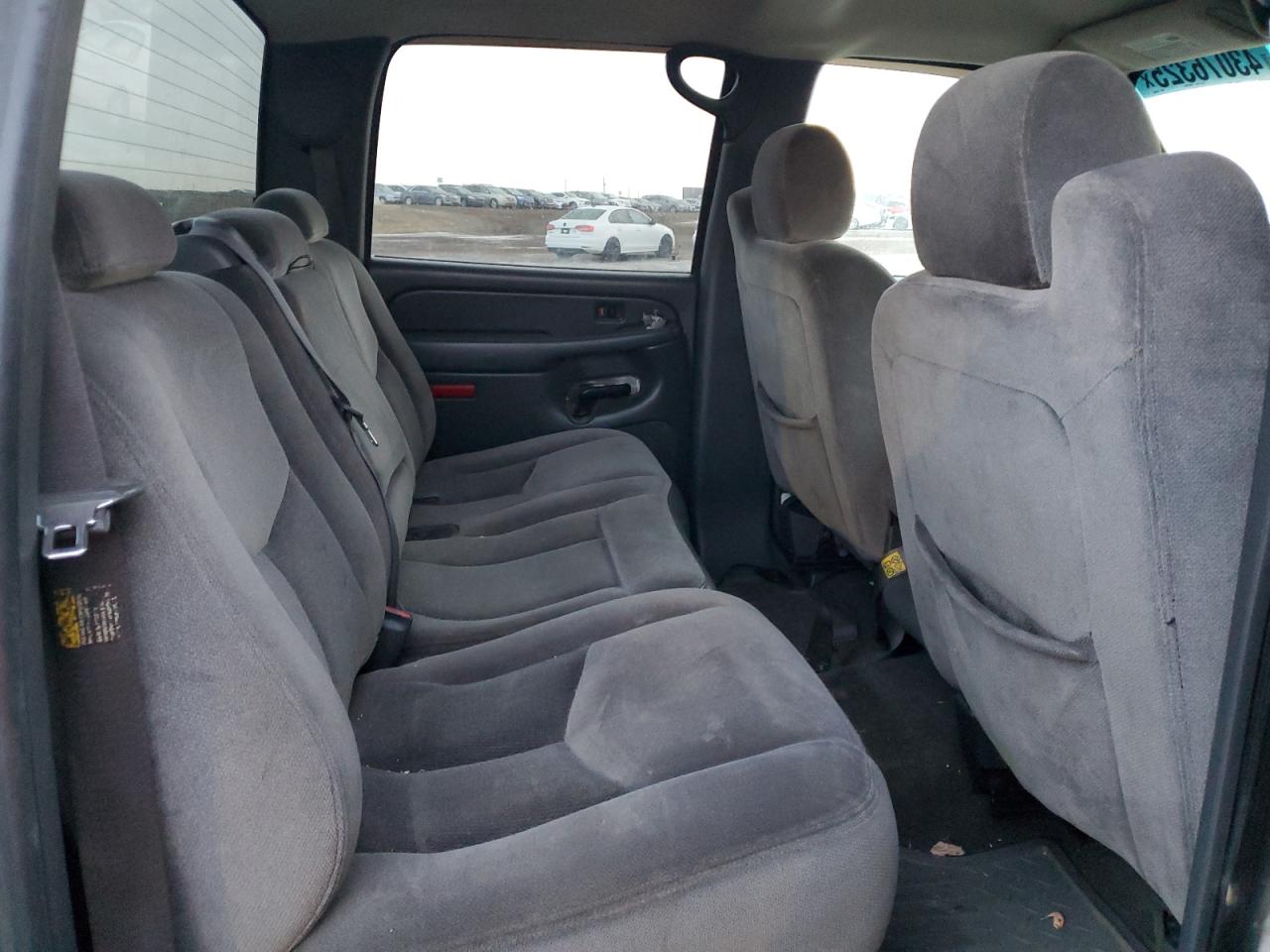 2006 GMC Sierra - Image 10
