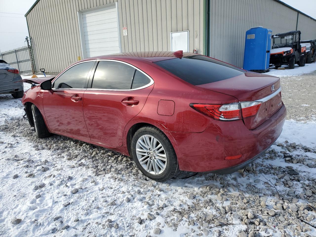 2015 Lexus ES - Image 2