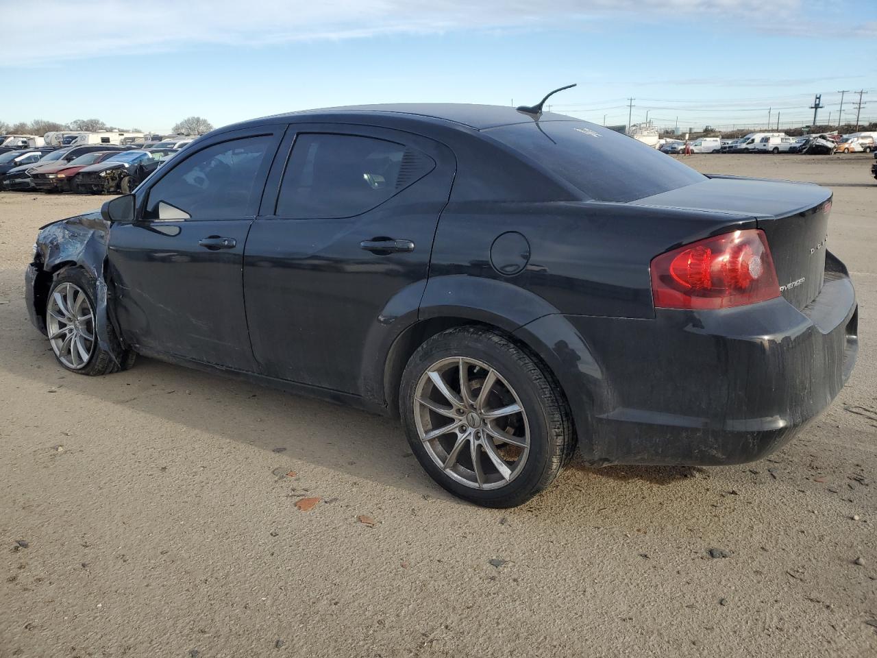 2013 Dodge Avenger - Image 2