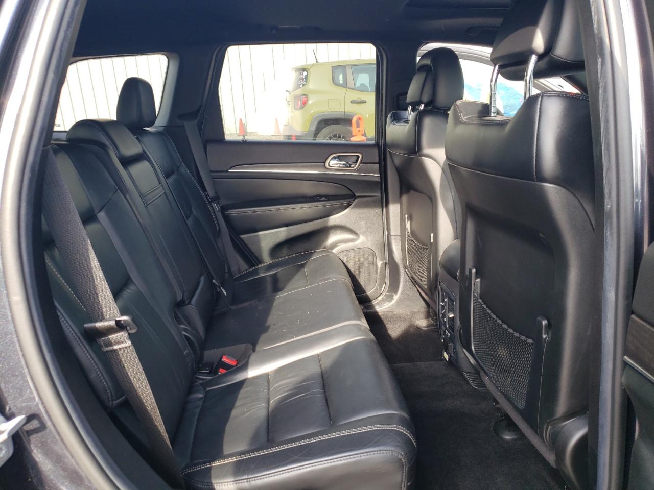 2014 Jeep Grand Cherokee - Image 11