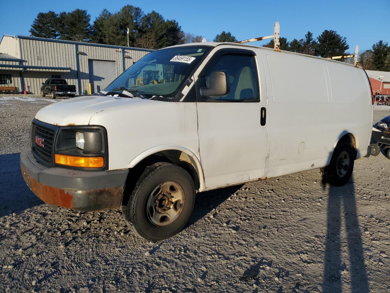 2009 GMC Savana - Image 1