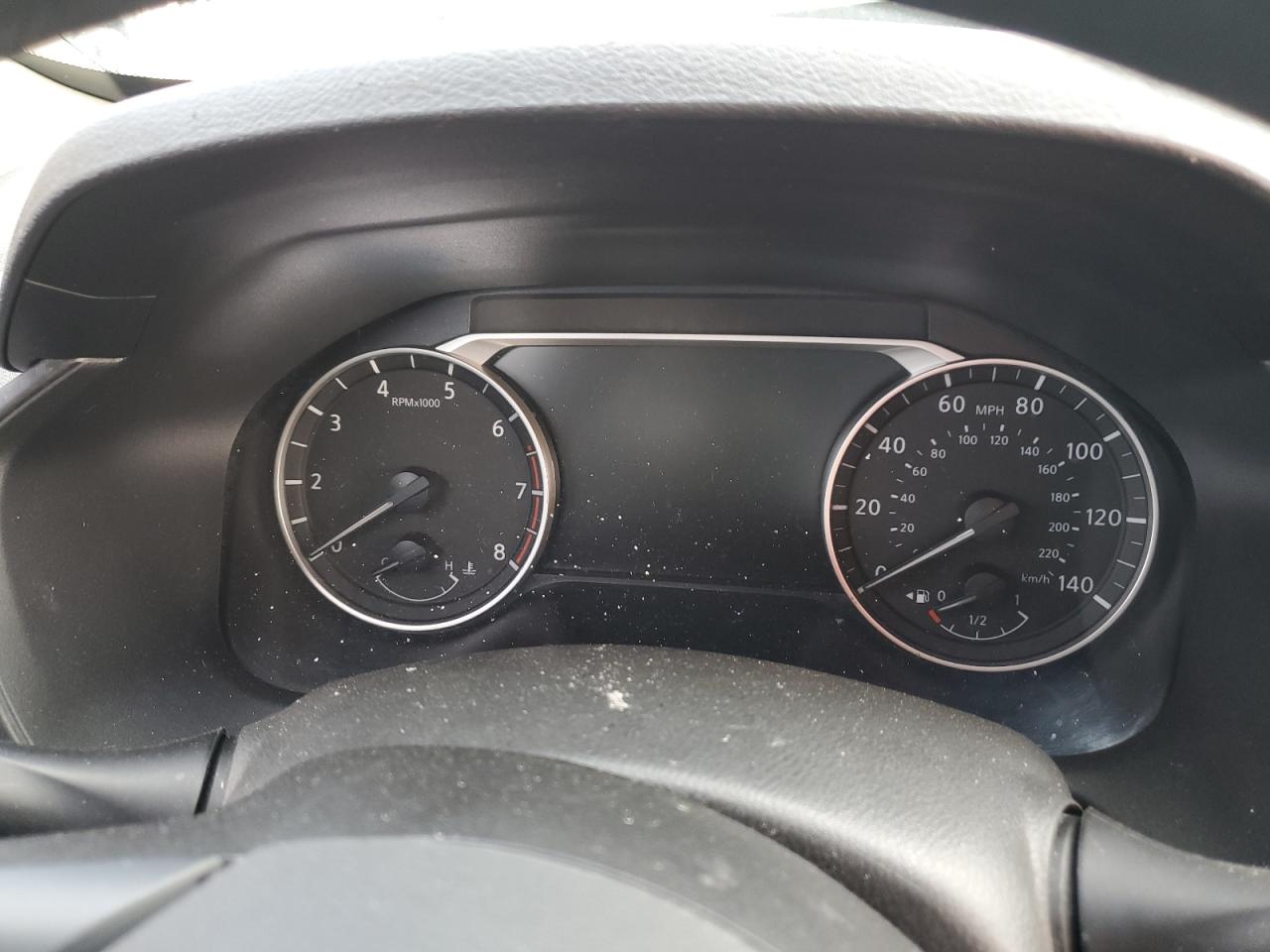 2020 Nissan Altima - Image 9