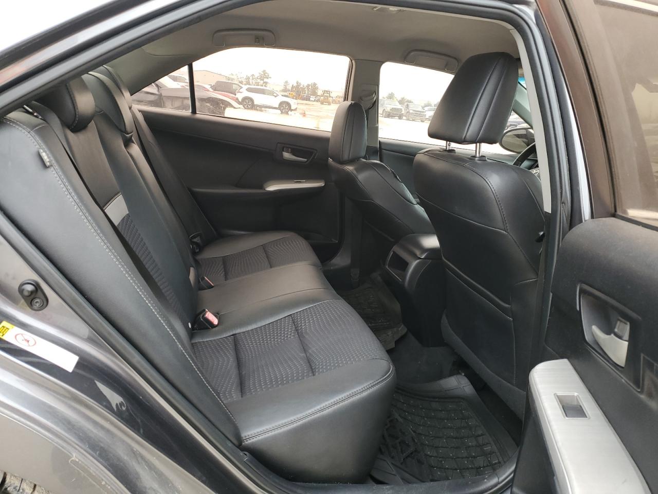 2013 Toyota Camry - Image 10
