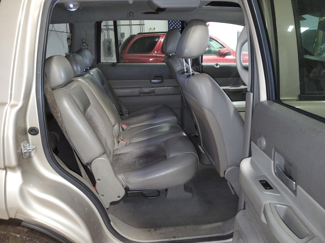 2008 Dodge Durango - Image 11