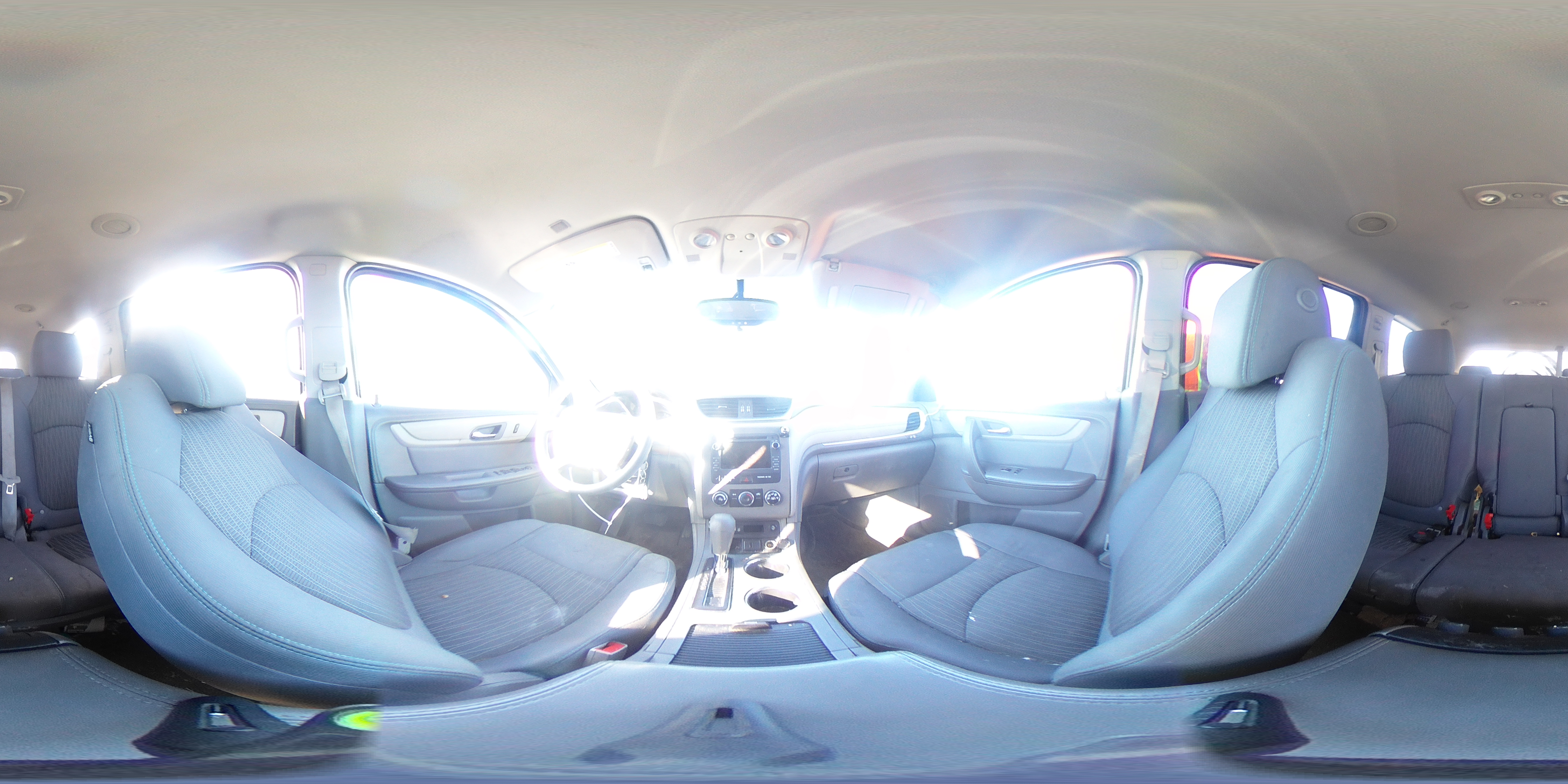 2015 Chevrolet Traverse - Image 13